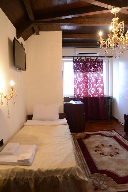 Apartmani Vivaldi Ni Dış mekan fotoğraf