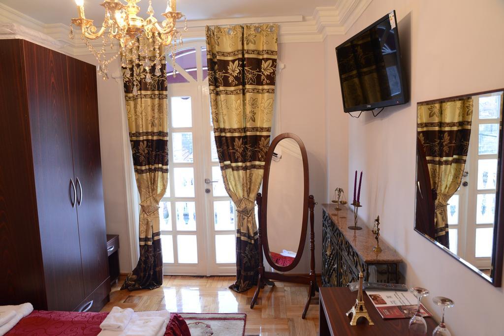 Apartmani Vivaldi Ni Dış mekan fotoğraf